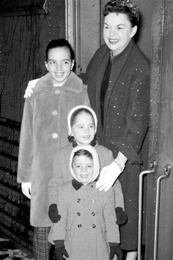 Uncover The Enduring Legacy Of Judy Garland's Children