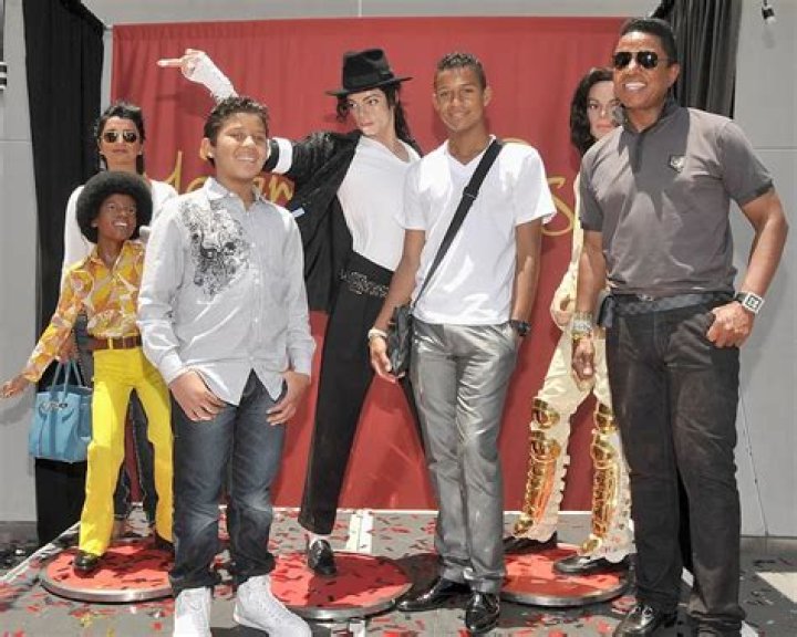 Unveiling The Surprising Truths Behind Jermaine Jackson's Height