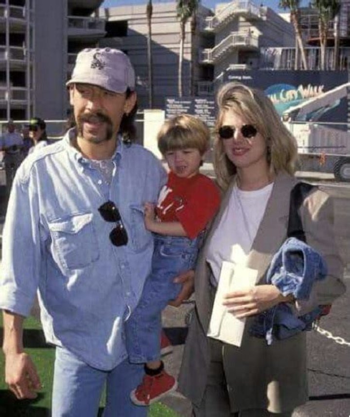 Valeri Kendall- Meet Ex-Wife Of American Musician, Alex Van Halen
